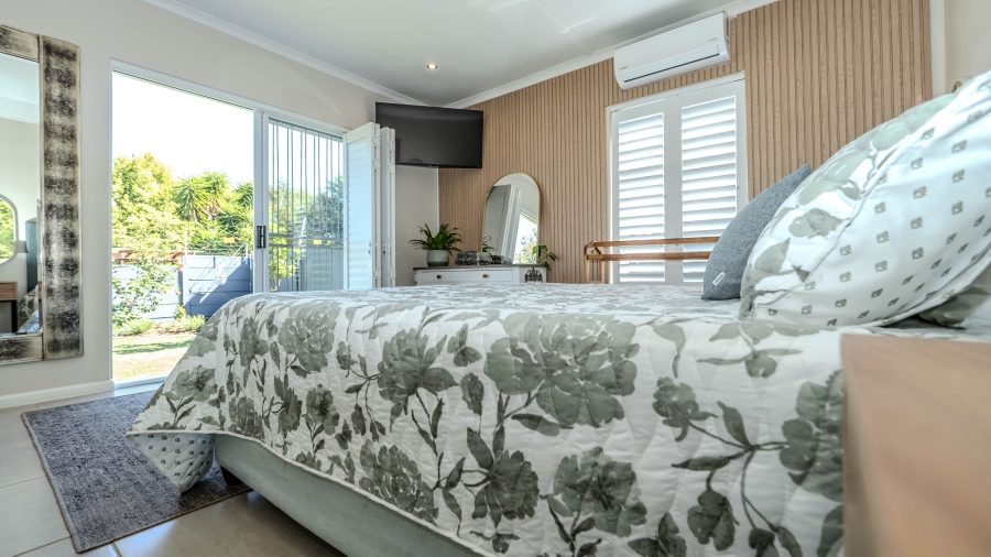 2 Bedroom Property for Sale in Sonstraal Heights Western Cape